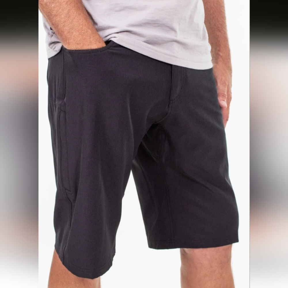 Club Ride Apparel Men’s Mountain Surf Shorts Black XL EUC